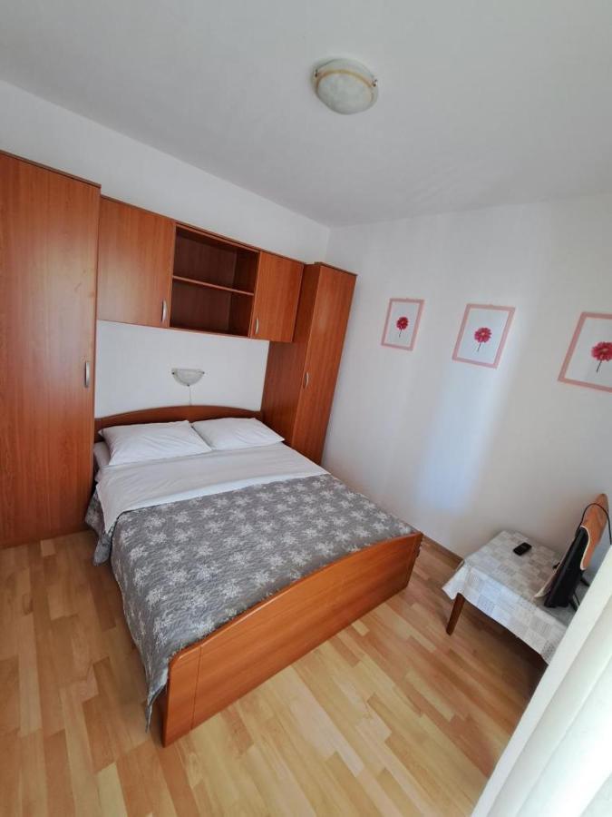 Sunce Mobile Homes & Apartments Grebastica Ngoại thất bức ảnh