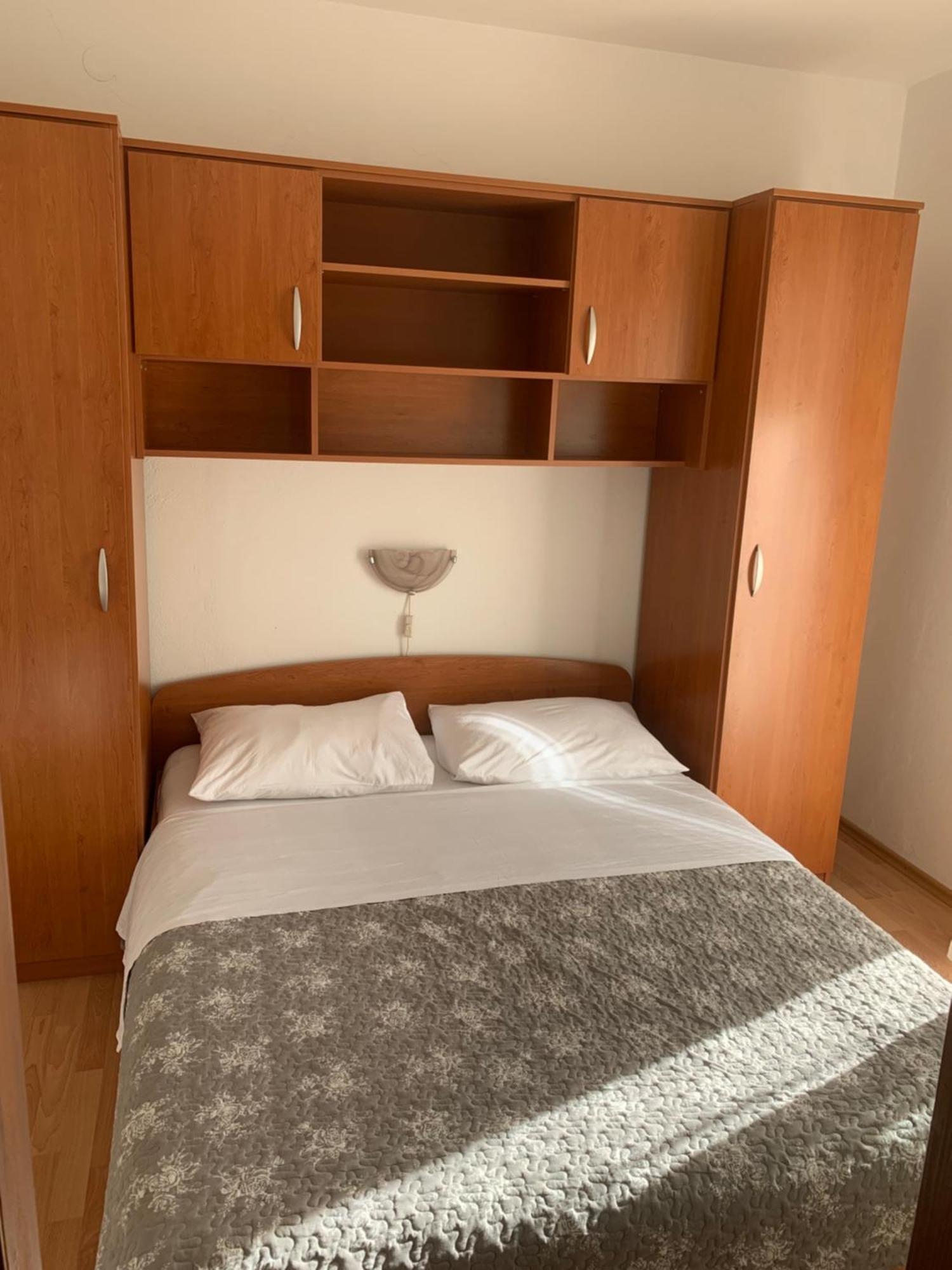 Sunce Mobile Homes & Apartments Grebastica Ngoại thất bức ảnh