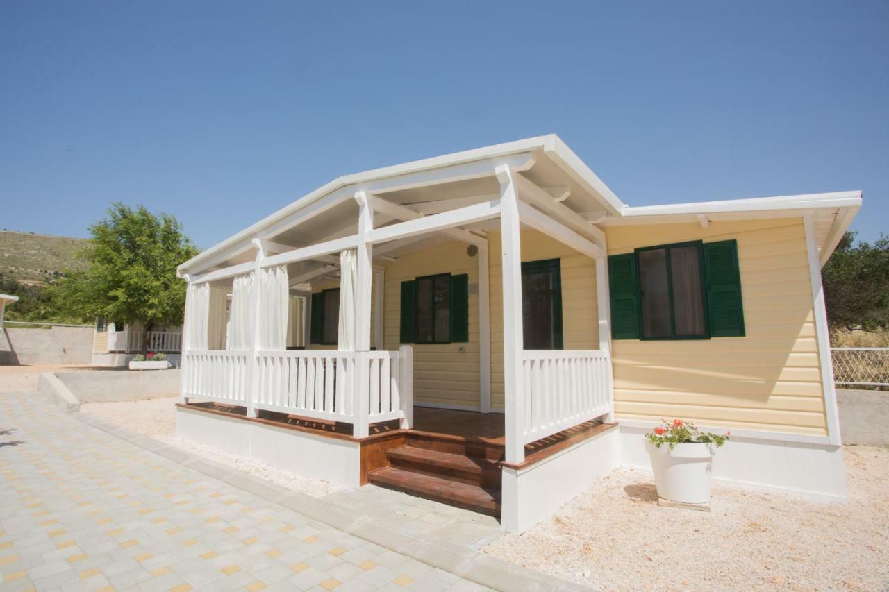 Sunce Mobile Homes & Apartments Grebastica Ngoại thất bức ảnh