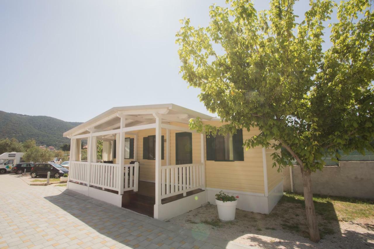 Sunce Mobile Homes & Apartments Grebastica Ngoại thất bức ảnh